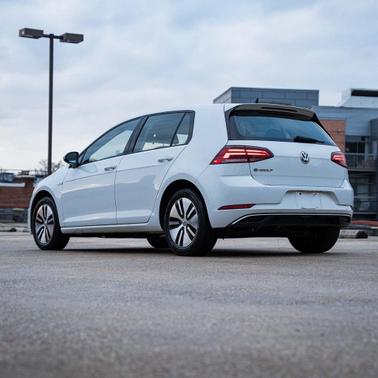 2019 Volkswagen e-Golf SE