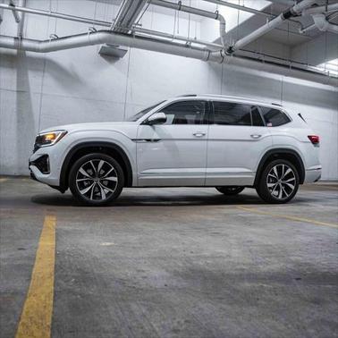 2025 Volkswagen Atlas 2.0T SEL Premium R-Line 4MOTION