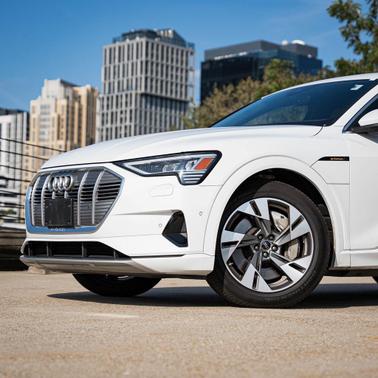 2023 Audi e-tron Premium Plus quattro