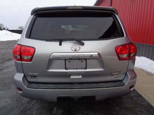 2010 Toyota Sequoia Platinum