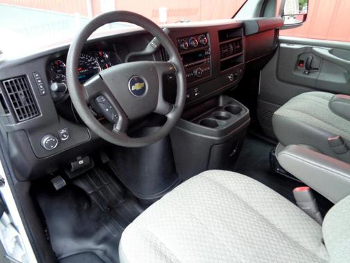2011 Chevrolet Express 2500 Cargo