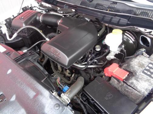 White 2018 RAM 1500 Big Horn