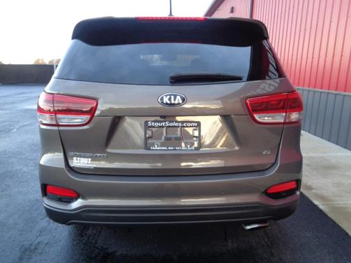 2019 Kia Sorento S