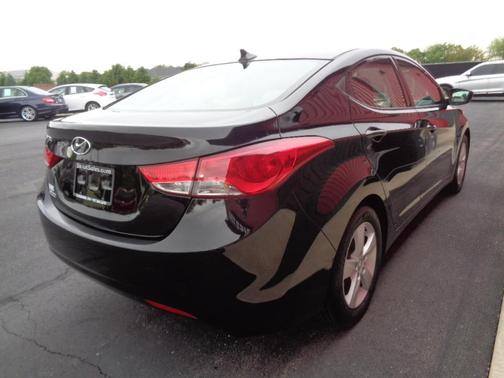 Black Diamond 2013 Hyundai ELANTRA GLS