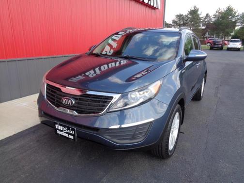 Blue 2013 Kia Sportage LX