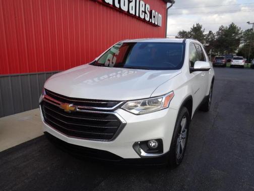 White 2018 Chevrolet Traverse LT Leather