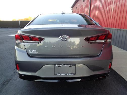 2018 Hyundai SONATA SEL