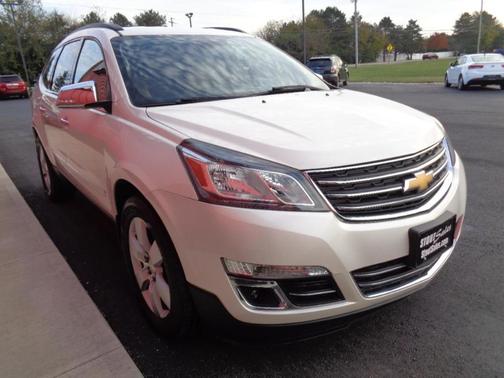 White 2015 Chevrolet Traverse LTZ