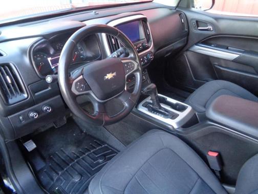 Black 2016 Chevrolet Colorado LT