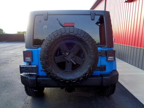 2011 Jeep Wrangler Unlimited Sahara