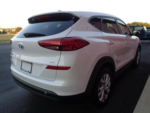 2019 Hyundai TUCSON SE