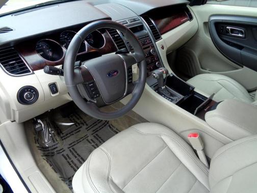 2012 Ford Taurus SEL