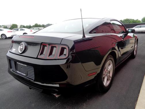 2014 Ford Mustang V6