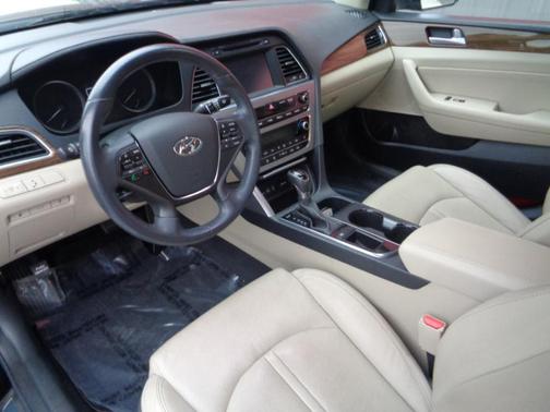 2016 Hyundai SONATA Limited