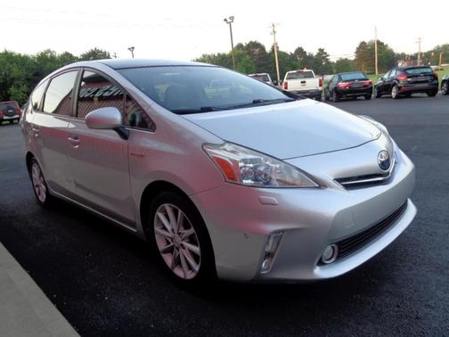 2012 Toyota Prius v Two