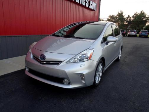 2012 Toyota Prius v Two