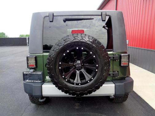 2009 Jeep Wrangler Sahara
