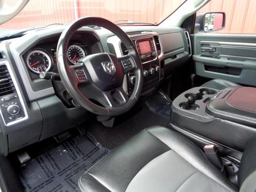 2015 RAM 1500 SLT