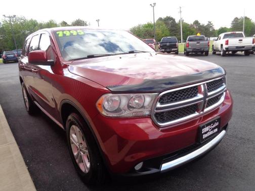 Red 2013 Dodge Durango SXT