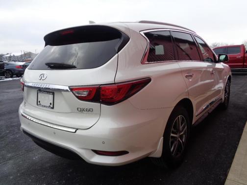 2018 INFINITI QX60 Base