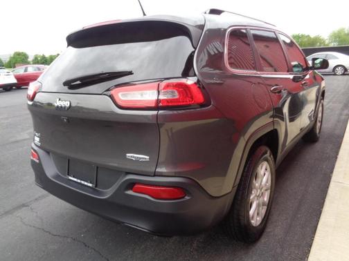 Charcoal 2015 Jeep Cherokee Latitude