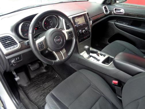 2012 Jeep Grand Cherokee Laredo