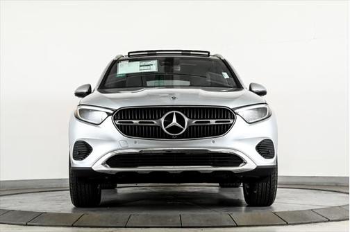 2025 Mercedes-Benz GLC 350e Base