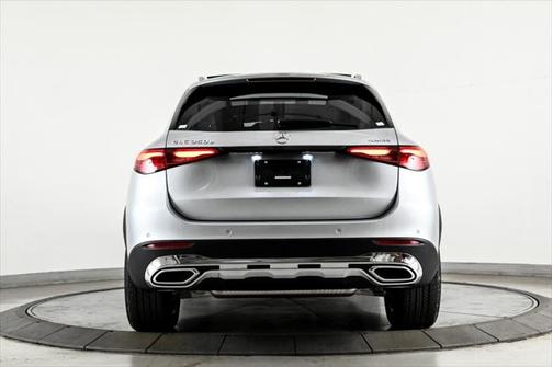 2025 Mercedes-Benz GLC 350e Base