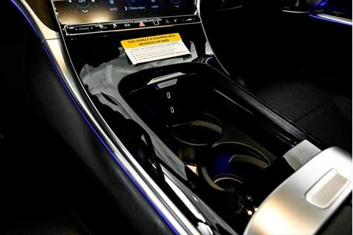 2025 Mercedes-Benz GLC 350e Base