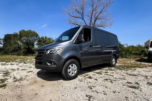2025 Mercedes-Benz Sprinter 2500 Standard Roof