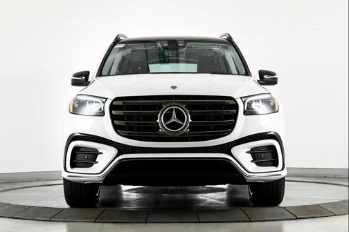 2026 Mercedes-Benz GLS 450 4MATIC
