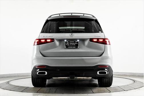 2025 Mercedes-Benz GLS 450 4MATIC