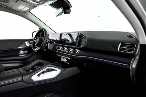 2026 Mercedes-Benz GLS 450 4MATIC