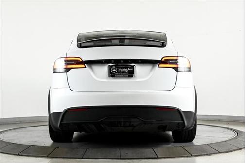 2023 Tesla Model X Plaid Tri Motor All-Wheel Drive
