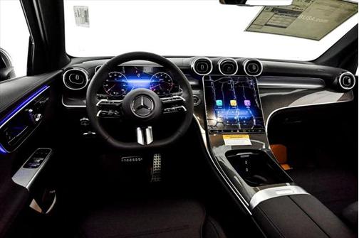 2025 Mercedes-Benz GLC 300 4MATIC
