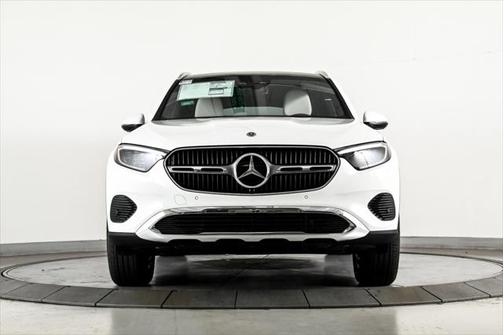2025 Mercedes-Benz GLC 350e Base