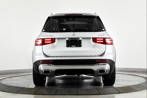 2026 Mercedes-Benz GLB 250 4MATIC