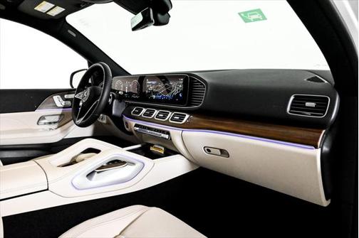 2025 Mercedes-Benz GLE 450e 4MATIC