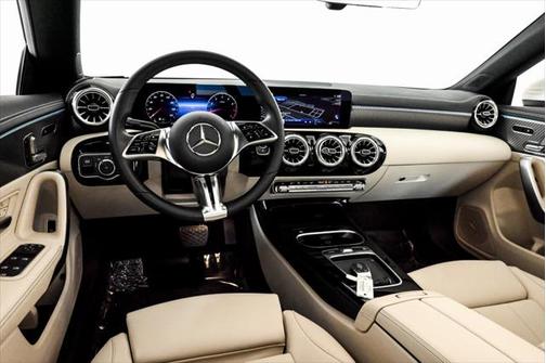 2024 Mercedes-Benz CLA 250 4MATIC