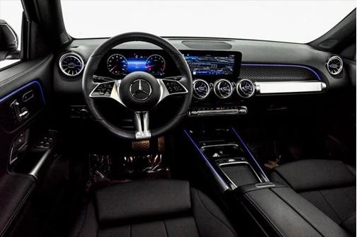 2024 Mercedes-Benz GLB 250 4MATIC
