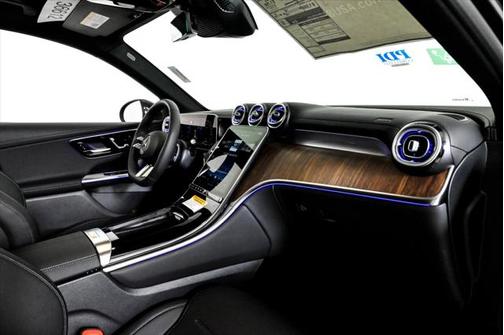 2025 Mercedes-Benz GLC 350e Base