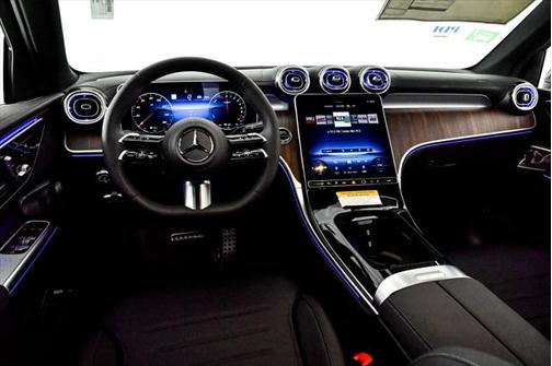 2025 Mercedes-Benz GLC 350e Base