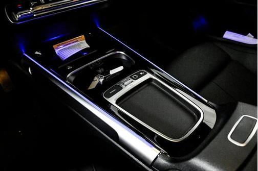 2025 Mercedes-Benz GLB 250 4MATIC