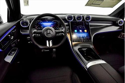 2025 Mercedes-Benz GLC 300 4MATIC