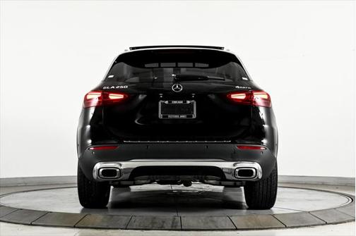 2025 Mercedes-Benz GLA 250 4MATIC