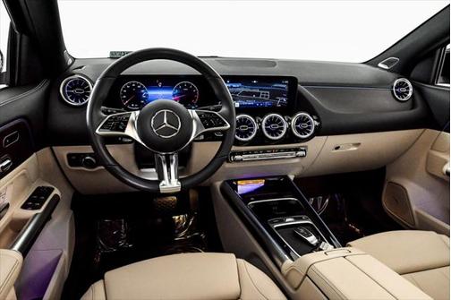 2025 Mercedes-Benz GLA 250 4MATIC