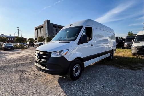 2025 Mercedes-Benz Sprinter 2500 High Roof