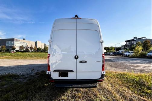 2025 Mercedes-Benz Sprinter 2500 High Roof