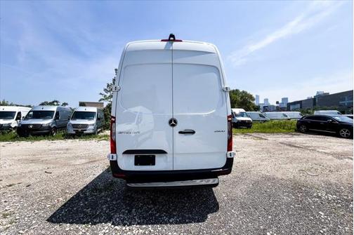 2025 Mercedes-Benz Sprinter 2500 Standard Roof