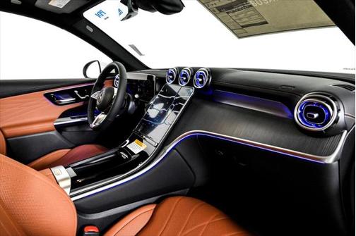2025 Mercedes-Benz GLC 300 4MATIC